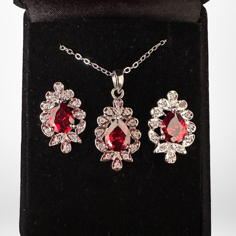 Elegant Red and Silver Jewelry Set
